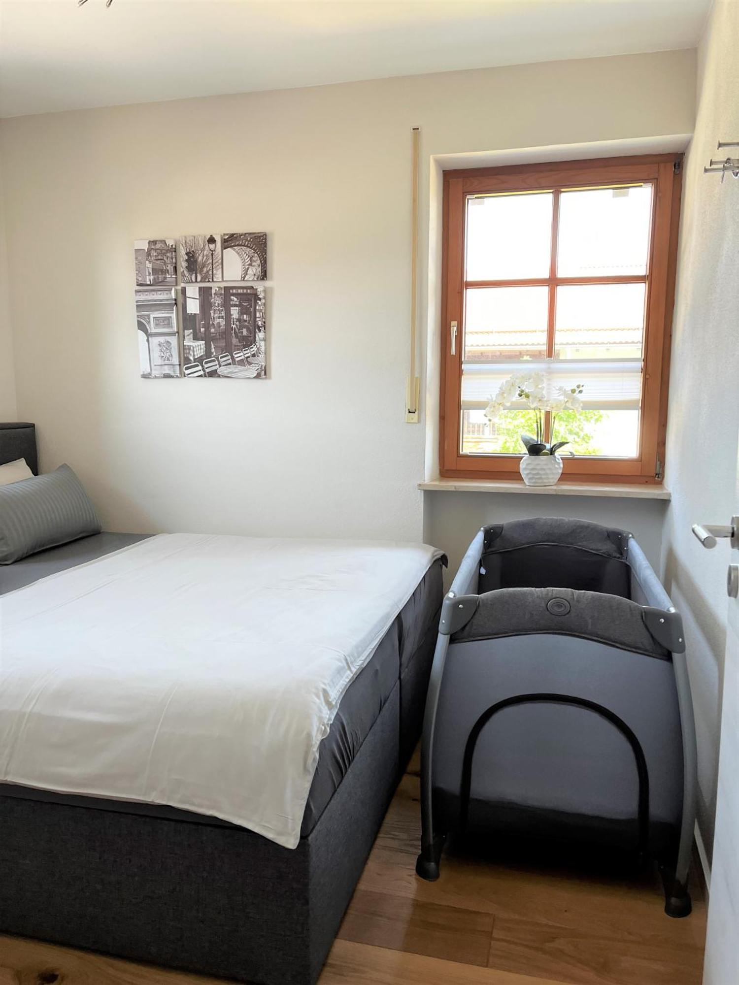 Apartment Wohlfuehlplatzl - Urgemuetlich & Ruhig Vogtareuth Extérieur photo
