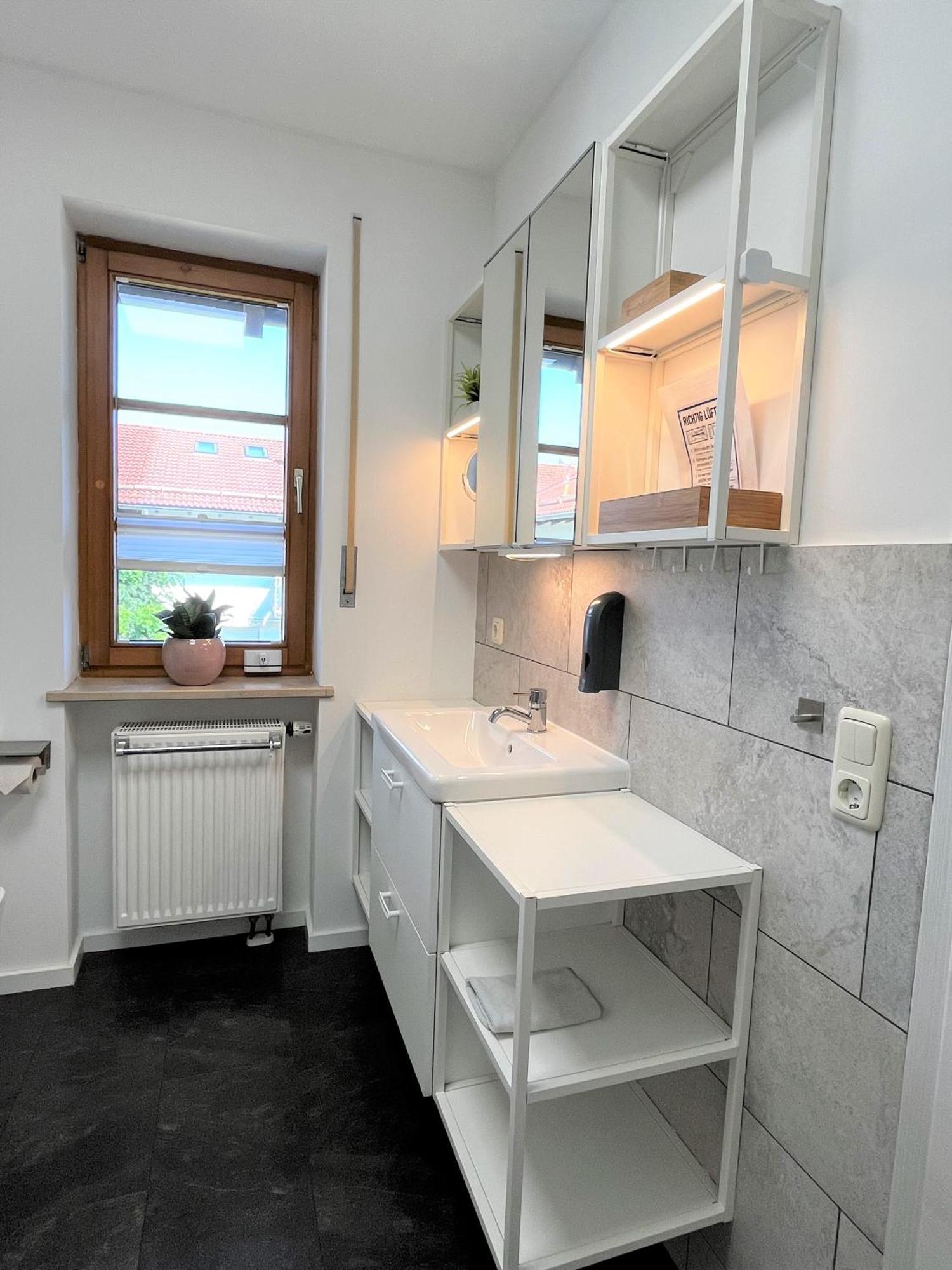 Apartment Wohlfuehlplatzl - Urgemuetlich & Ruhig Vogtareuth Extérieur photo
