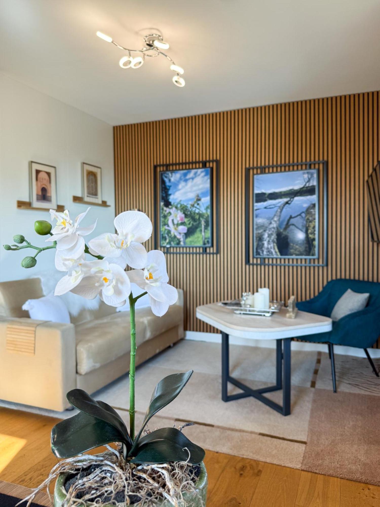 Apartment Wohlfuehlplatzl - Urgemuetlich & Ruhig Vogtareuth Extérieur photo